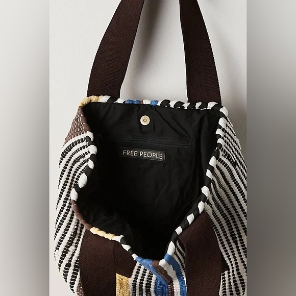 NWT Free People Driftwood Rug Tote Bag ~Banana Split~ - Picture 5 of 5